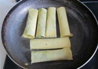 韭菜春卷的做法 步骤11