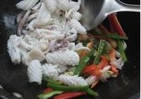 盐爆鱿鱼卷的做法 步骤9