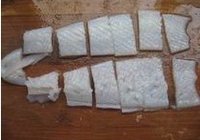 盐爆鱿鱼卷的做法 步骤4