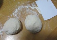 葱油发面饼的做法 步骤4