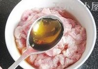 江南肉皮小炒的做法 步骤2
