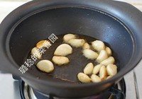 蒜子烧鳗鱼的做法 步骤6