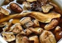 豆浆菌菇玉米煲的做法 步骤2