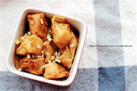 香菇酱拌馄饨