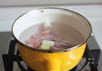 排骨炖土豆的做法 步骤3