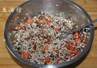 鱿鱼米肠的做法 步骤4