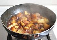 排骨炖土豆的做法 步骤13
