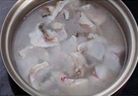 榨菜肉丁剁椒鱼的做法 步骤6