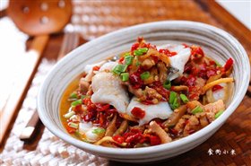 榨菜肉丁剁椒鱼