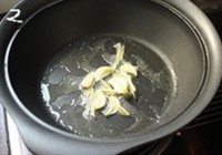 上汤菠菜的做法 步骤2
