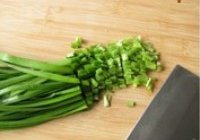 韭菜蛤蜊煎蛋的做法 步骤3