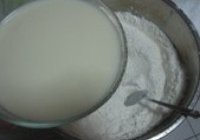 豆浆圆白菜鲜肉包的做法 步骤1