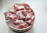 腐乳烧排骨的做法 步骤1