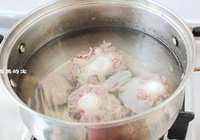 原汁牛尾汤的做法 步骤1