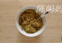 白菜猪肉水饺的做法 步骤5