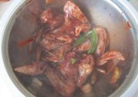 腐乳香烤鸡翅的做法 步骤4
