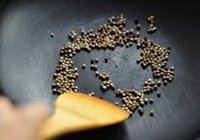 花生大骨胡椒猪肚汤的做法 步骤9