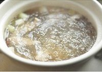 花生大骨胡椒猪肚汤的做法 步骤15