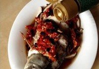 豉汁菇片剁椒鱼的做法 步骤9
