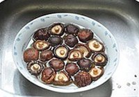 清香鸡的做法 步骤1