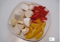 芋艿烧鸡翅的做法 步骤3