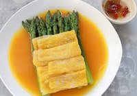 金汤竹荪扒芦笋的做法 步骤12
