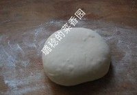 酸菜盒子的做法 步骤4