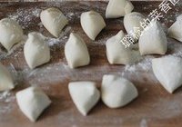 酸菜盒子的做法 步骤15