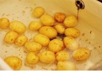 孜然肉糜土豆的做法 步骤1