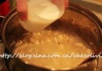 英式鸡肉口菇派的做法 步骤11