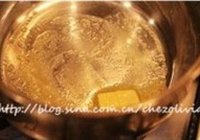 英式鸡肉口菇派的做法 步骤6