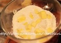 英式鸡肉口菇派的做法 步骤1