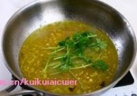 酸汤肥牛的做法 步骤11