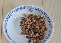香菇肉丁油饭的做法 步骤4