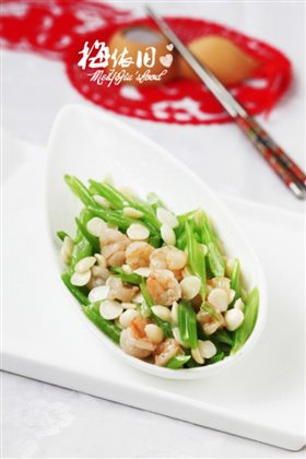 杏仁西芹炒虾仁