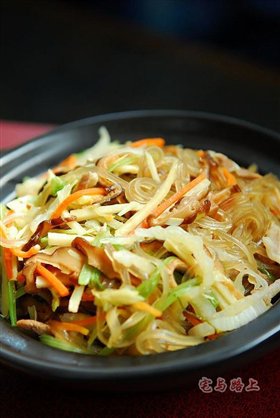 锅底