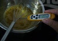 橙香海绵小蛋糕的做法 步骤7