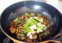 酱烧茄子的做法 步骤6