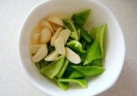 酱烧茄子的做法 步骤2