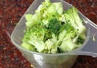 西兰花浓汤的做法 步骤2