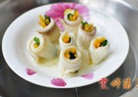 茄汁彩蔬鱼卷的做法 步骤6