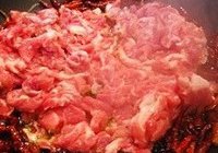 孜然爆羊肉的做法 步骤5