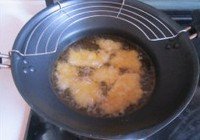 锅巴肉片的做法 步骤3