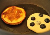 蓝莓酸奶松饼的做法 步骤6