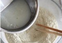 蜜豆夹心绿豆糕的做法 步骤3
