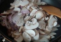 菌菇火腿焗蛋的做法 步骤4