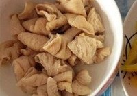 香辣肥肠的做法 步骤2